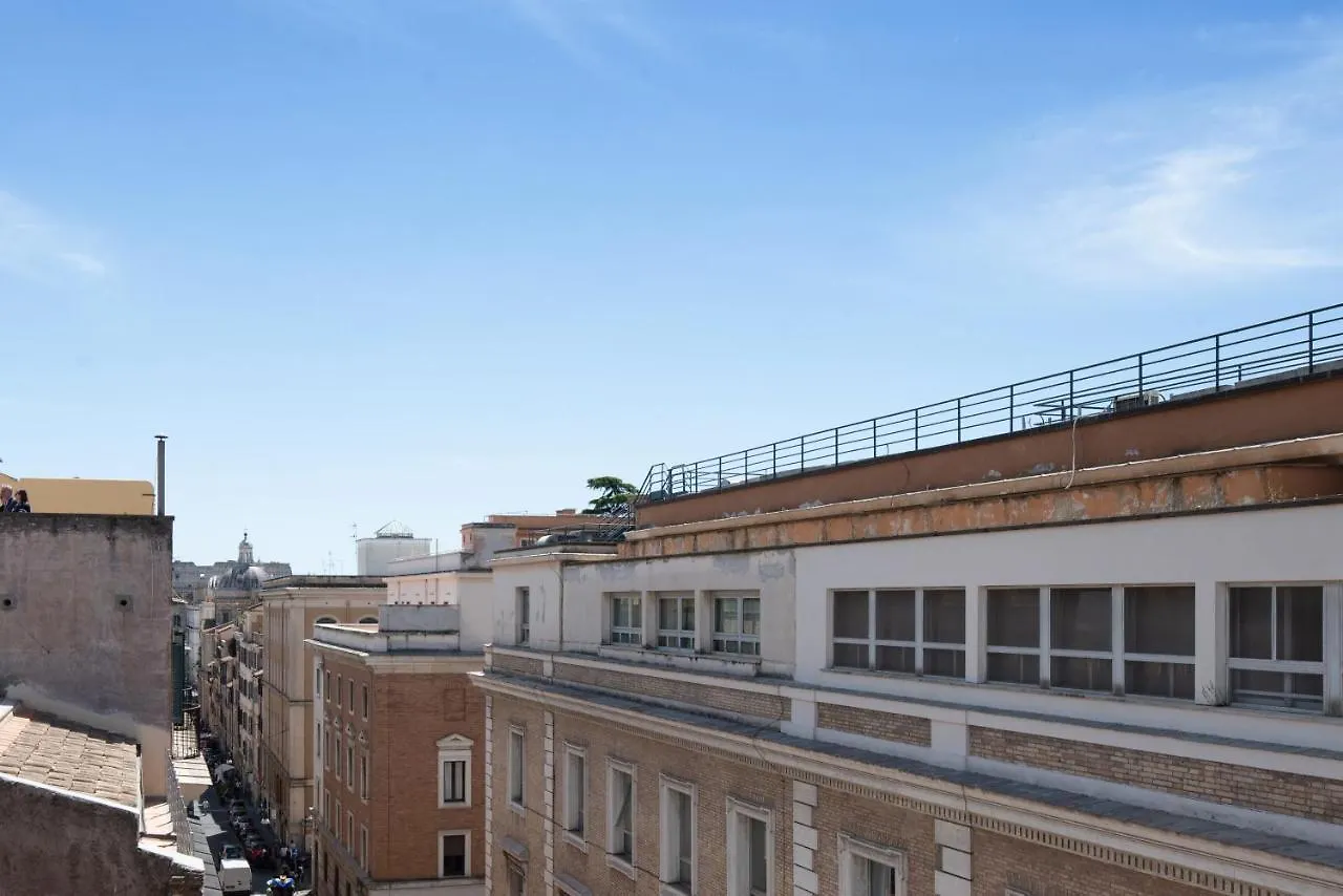 Colosseo Stylish Penthouse Rome 0*,